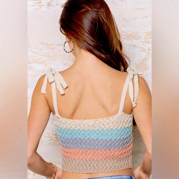 POL Colorblock Tie Shoulder Knit Crop Tank Top - Picture 2 of 4